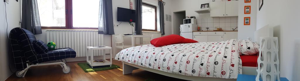 Apartments Garden Загреб Екстериор снимка