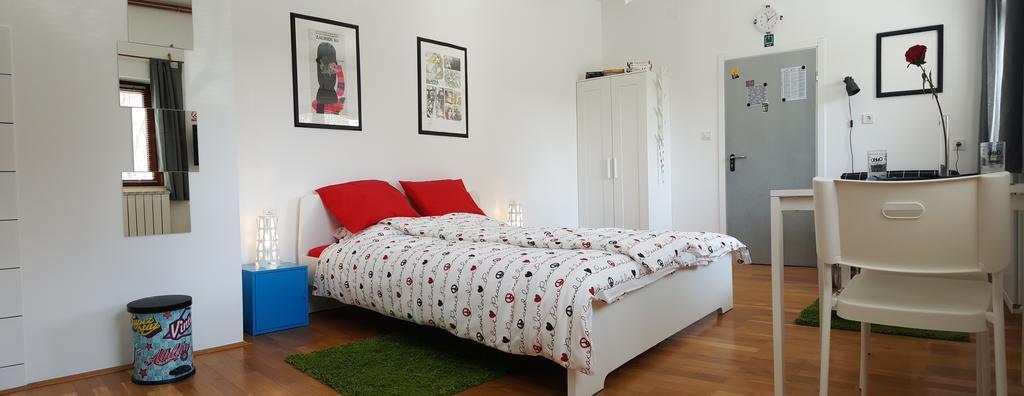 Apartments Garden Загреб Екстериор снимка