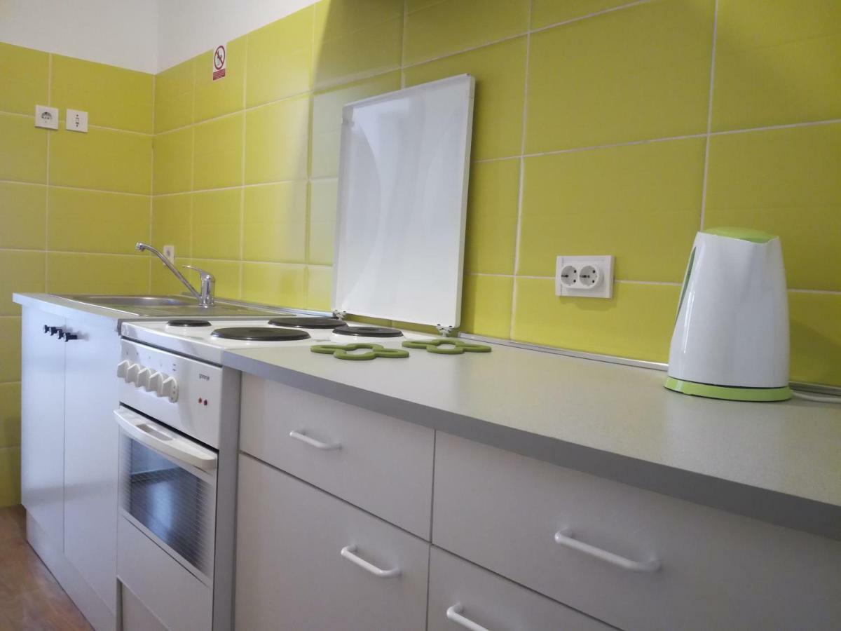 Apartments Garden Загреб Екстериор снимка
